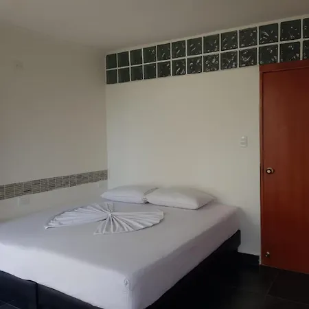 Apartamentos Freddy'S Tours Santa Marta  Exterior photo
